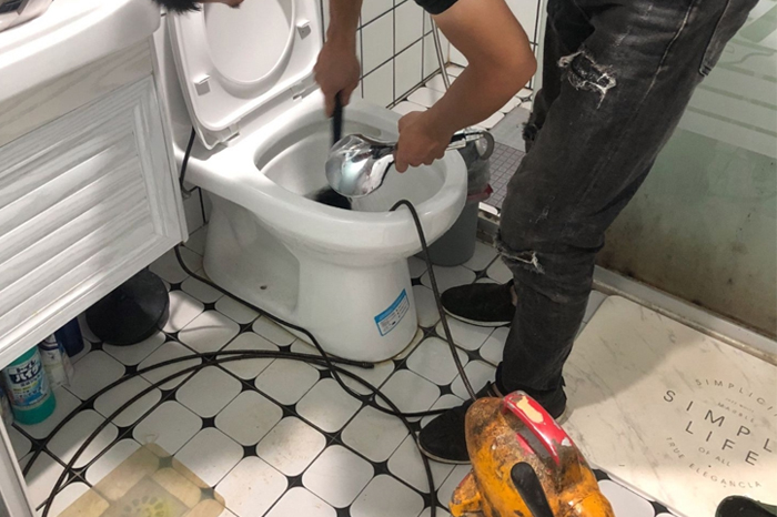 南岔疏通下水道