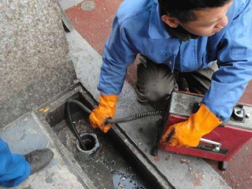 南岔疏通下水道